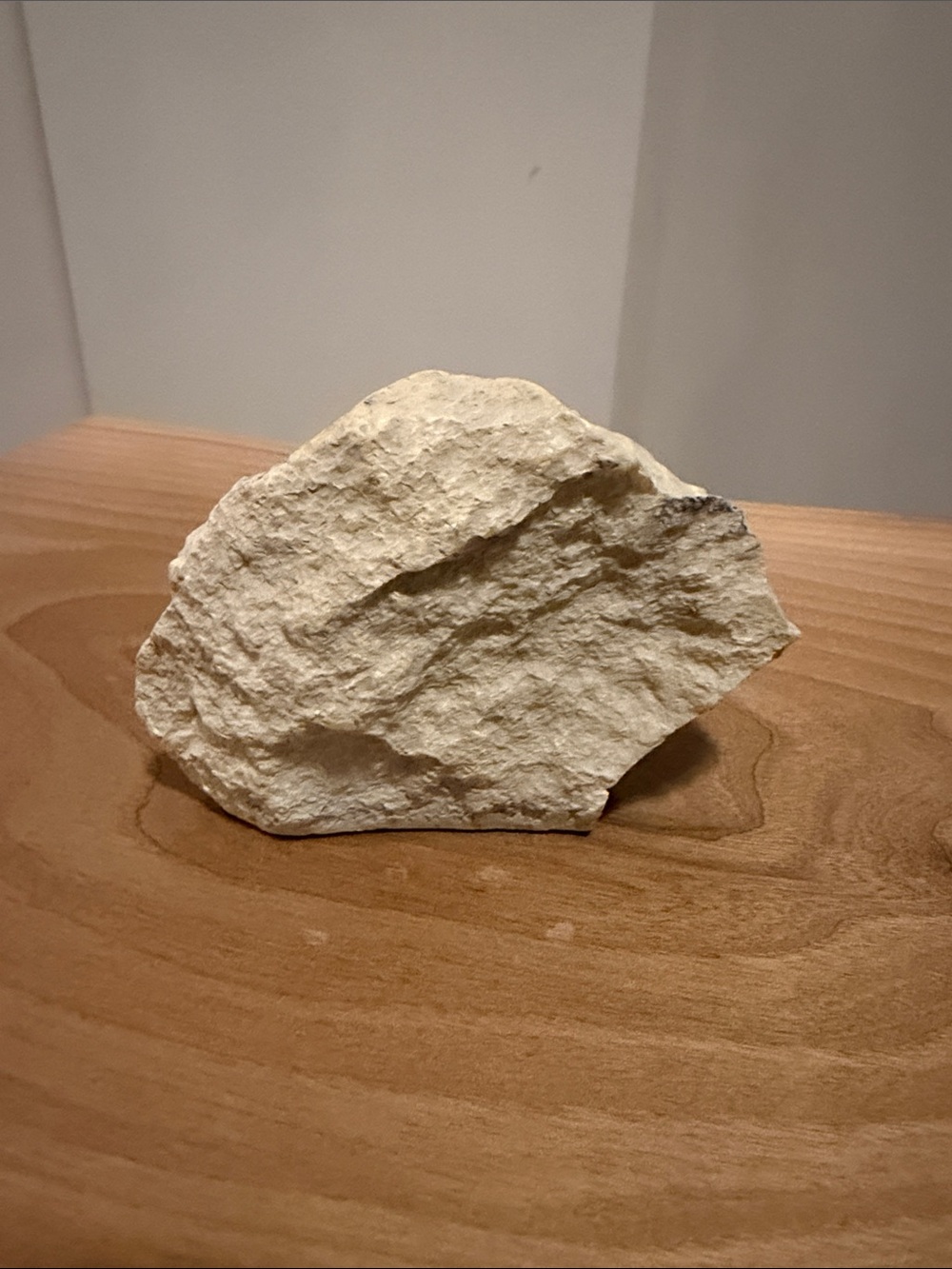 Footprints Sentiment Paper weight/ Decor - Picture 3 of 4